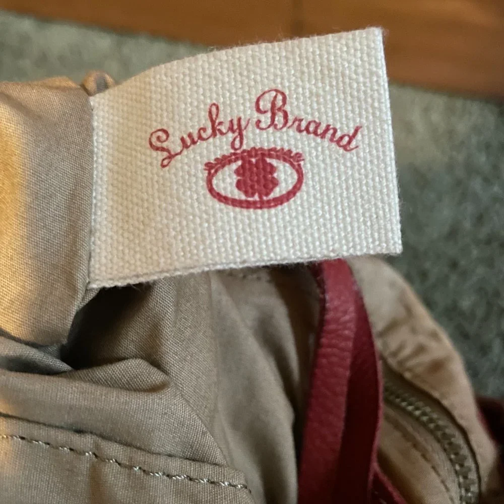 Lucky Red LeatherPebble Hobo bag - Picture 9 of 9